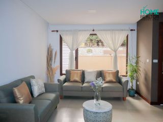 Foto 4 de CASA TOTALMENTE AMOBLADA EN UCUBAMBA - CUENCA