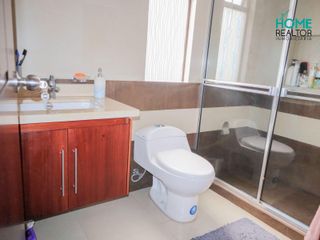 Foto 15 de CASA TOTALMENTE AMOBLADA EN UCUBAMBA - CUENCA