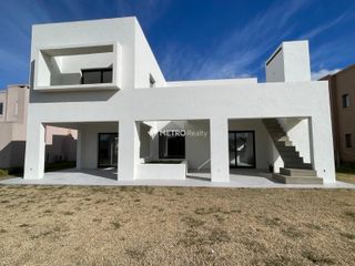 Foto 5 de Casa en venta en puertos del lago de escobar