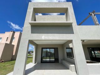 Foto 30 de Casa en venta en puertos del lago de escobar