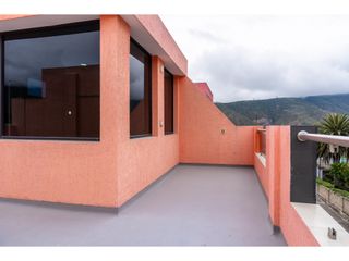 Foto 30 de Mitad del Mundo, Casa en Venta, 110m2, 3 Habitaciones