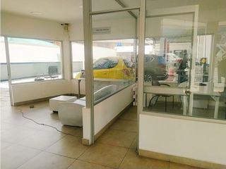 Foto 17 de El Labrador, Galpón en Renta, 2800m2, 5 Ambientes