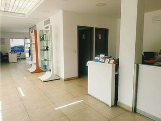 Foto 2 de El Labrador, Galpón en Renta, 2800m2, 5 Ambientes