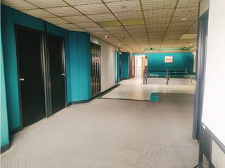 Foto 8 de El Labrador, Galpón en Renta, 2800m2, 5 Ambientes