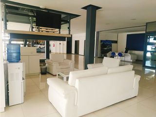 Foto 3 de El Labrador, Galpón en Renta, 2800m2, 5 Ambientes