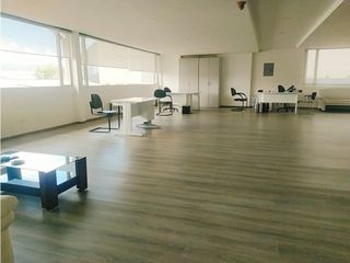 Foto 13 de El Labrador, Galpón en Renta, 2800m2, 5 Ambientes