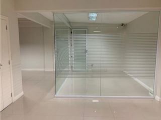 Foto 5 de Moderna oficina en alquiler, zona Paseo Aldrey