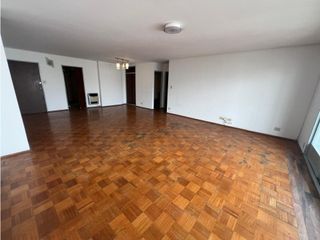 Foto 7 de VENTA- DEPARTAMENTO 3 DORMITORIOS CON COCHERA- CENTRO
