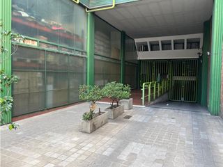 Foto 2 de VENTA- DEPARTAMENTO 3 DORMITORIOS CON COCHERA- CENTRO