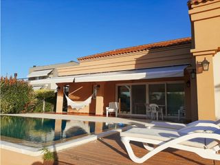 Foto 8 de VENTA  CASA SAN MARCO TIGRE FRENTE AL RIO  MUELLE GALERIA PISCINA