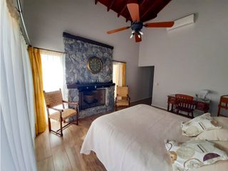 Foto 25 de VENTA  CASA SAN MARCO TIGRE FRENTE AL RIO  MUELLE GALERIA PISCINA