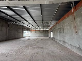 Foto 11 de Alquiler Local Comercial en Galerias de Terranostra, Via a la Costa