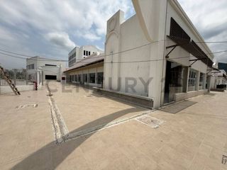 Foto 11 de Alquiler Local Comercial Esquinero en Galerías de Terranostra