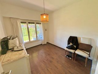 Foto 3 de Casa en venta en barrio Parque Luro