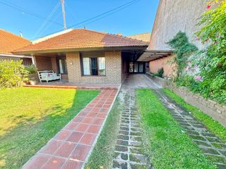 Foto 19 de Casa en venta en barrio Parque Luro