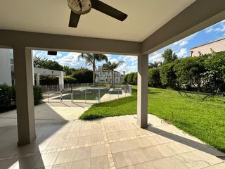 Foto 13 de CASA VENTA EN TERRAVISTA ETAPA 1- 1300 MT LOTE-