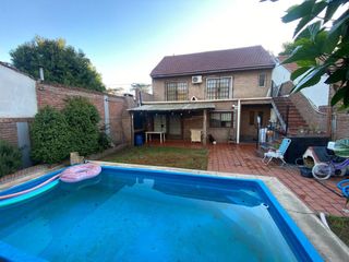 Foto 4 de Venta Casa  - Gral Pacheco - Apto Credito