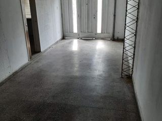 Foto 17 de AMPLISIMA!! CASA 4 DORM EN B° PARQUEFIELD. PILETA  Y JARDIN!