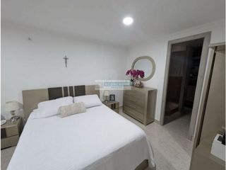 Foto 5 de Apartamento en venta  en Miramar