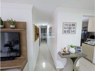 Foto 3 de Apartamento en venta  en Miramar