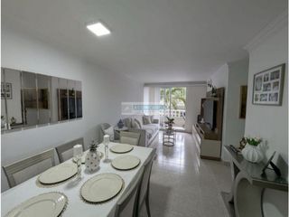 Foto 2 de Apartamento en venta  en Miramar