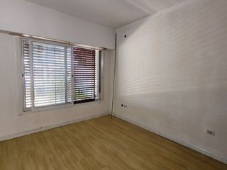Foto 10 de CASA EN VENTA LA PLATA 3 DORMITORIOS Y JARDIN