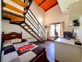 Foto 9 de VENTA CASA DE 4 DORMITORIOS CON PILETA EN FUNES