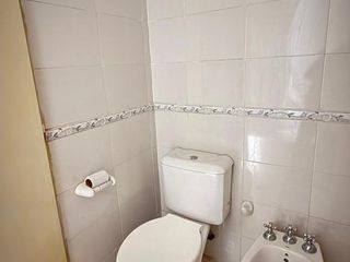 Foto 11 de Monoambiente con patio + cochera en Córdoba al 1100, Zona Centro
