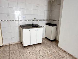 Foto 7 de Monoambiente con patio + cochera en Córdoba al 1100, Zona Centro