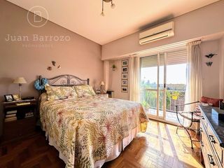Foto 11 de Venta departamento de 3 ambientes con cochera en Banfield Este.