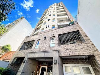 Foto 20 de Venta departamento de 3 ambientes con cochera en Banfield Este.