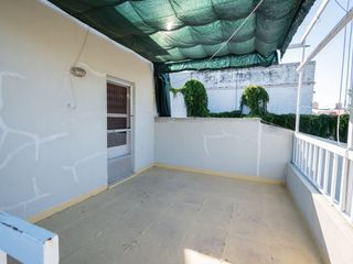 Foto 42 de Casa de 4 dormitorios cochera patio zona Costanera