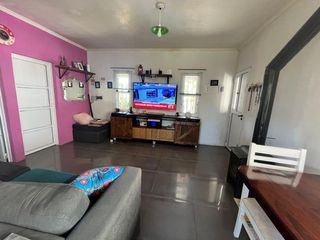 Foto 5 de Se vende casa en Altos del Valle