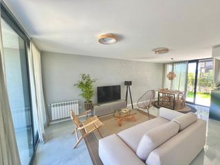 Foto 7 de VENTA CASA TRIPLEX A ESTRENAR - TIGRE SUNNY