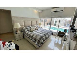 Foto 15 de VENTA CASA MODERNA POR CENTRO COMERCIAL ARRECIFES- RODADERO