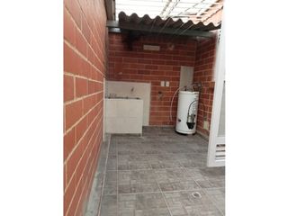 Foto 12 de Vendo Casa de tres pisos en quintas de Villa Maria Zipaquira