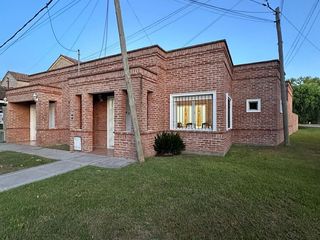 Foto 2 de Casa en Coronel Brandsen