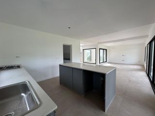 Foto 6 de Casa en venta Puertos del Lago ACACIAS