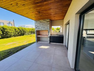 Foto 29 de Casa en venta Puertos del Lago ACACIAS