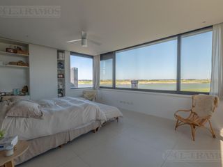 Foto 31 de Casa en  venta al lago en Virazon de 4 dormitorios en suite