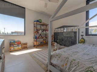 Foto 46 de Casa en  venta al lago en Virazon de 4 dormitorios en suite