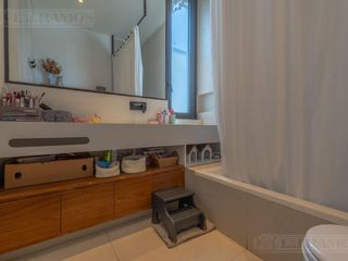 Foto 51 de Casa en  venta al lago en Virazon de 4 dormitorios en suite