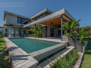 Foto 6 de Casa en  venta al lago en Virazon de 4 dormitorios en suite