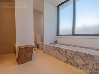 Foto 36 de Casa en  venta al lago en Virazon de 4 dormitorios en suite