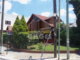 Foto 2 de VENTA DE 3 LOTES EN ESQUINA - Villa Lugano