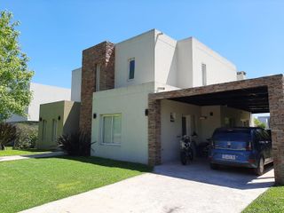 Foto 6 de Casa en el barrio Harás Santa Maria - Los Eucaliptos