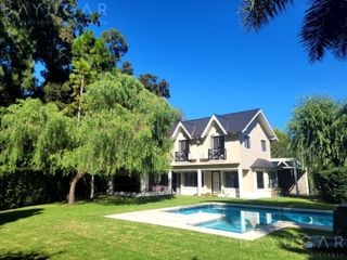 Foto 1 de Venta Casa en Barrio Parque Matheu - Pilar - Apto Crédito