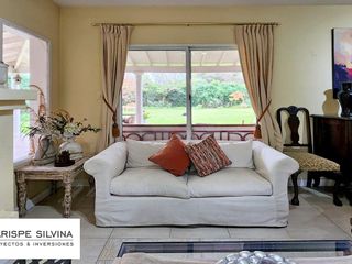 Foto 6 de VENTA CASA 5 DORM LAS ARAUCARIAS - PILAR