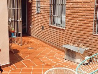 Foto 2 de Nueva Córdoba-Trejo y Derqui-3 amb. c/patio-55m2 -Muy lindo