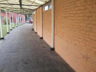 Foto 10 de Casa Multifamiliar en venta - 5 Dormitorios 6 Baños - 1.919Mts2 - González Catan